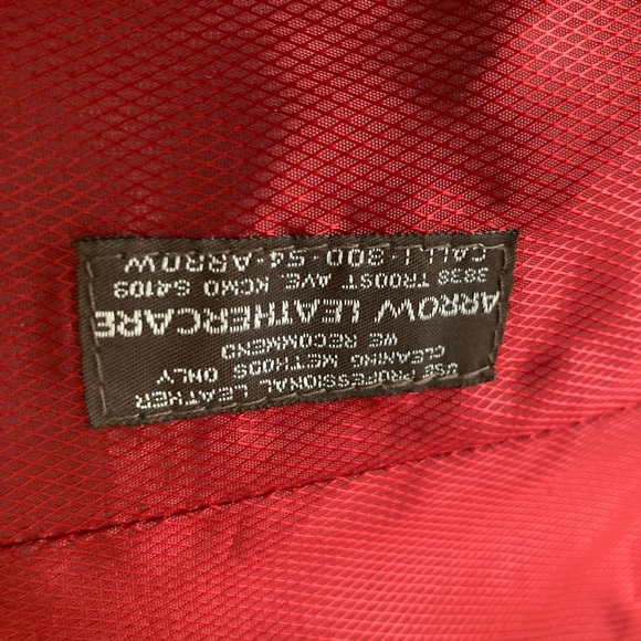 Women’s Leather Jacket - Picture 4 of 4